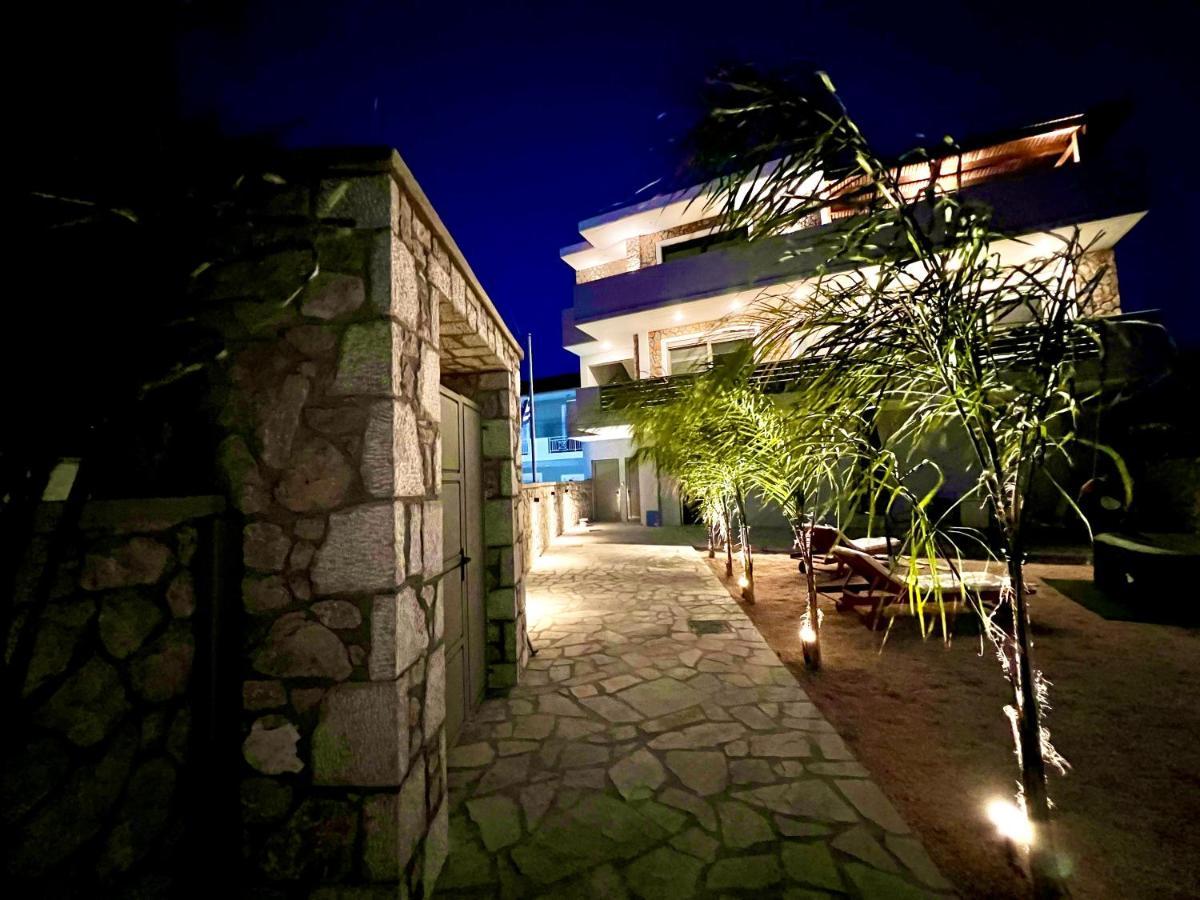 Odyssea Top View & Hot Jacuzzi Front Beach Κρεμαστή Εξωτερικό φωτογραφία
