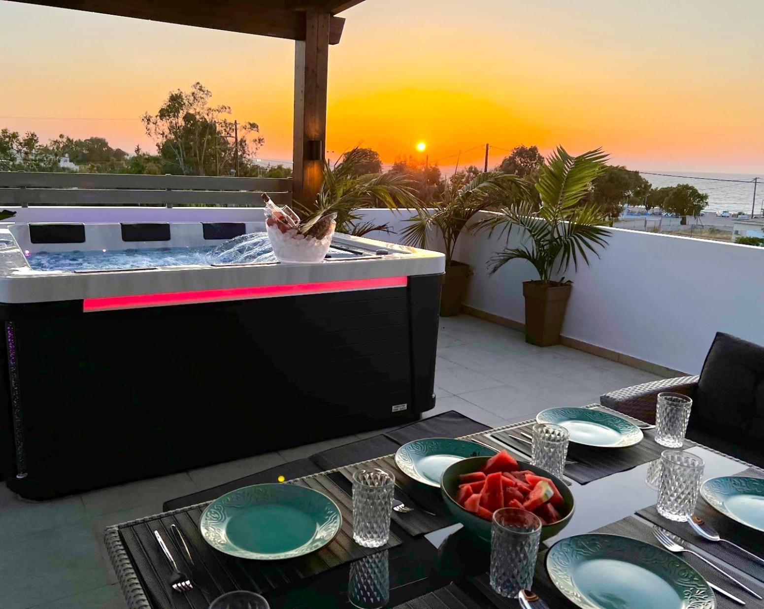 Odyssea Top View & Hot Jacuzzi Front Beach Κρεμαστή Εξωτερικό φωτογραφία
